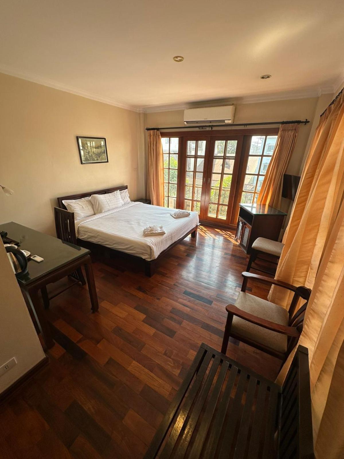 Lanxang Korea Hotel В'єнтьян Екстер'єр фото